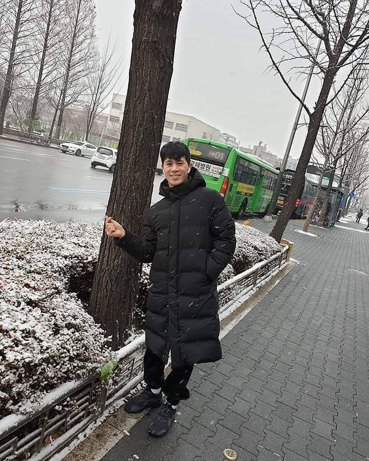 Đình Trọng tức cảnh sinh tình, thấy tuyết rơi liền làm thơ nhớ kỉ niệm Thường Châu-2