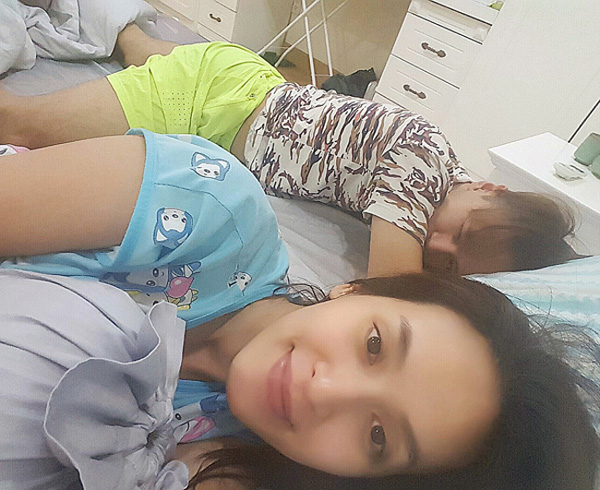 Cơ ngơi ở quê của Văn Anh và nhà Sài Gòn khác nhau một trời một vực-6