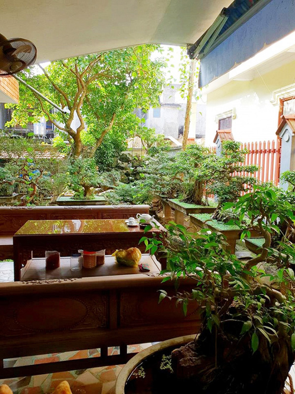 Cơ ngơi ở quê của Văn Anh và nhà Sài Gòn khác nhau một trời một vực-14