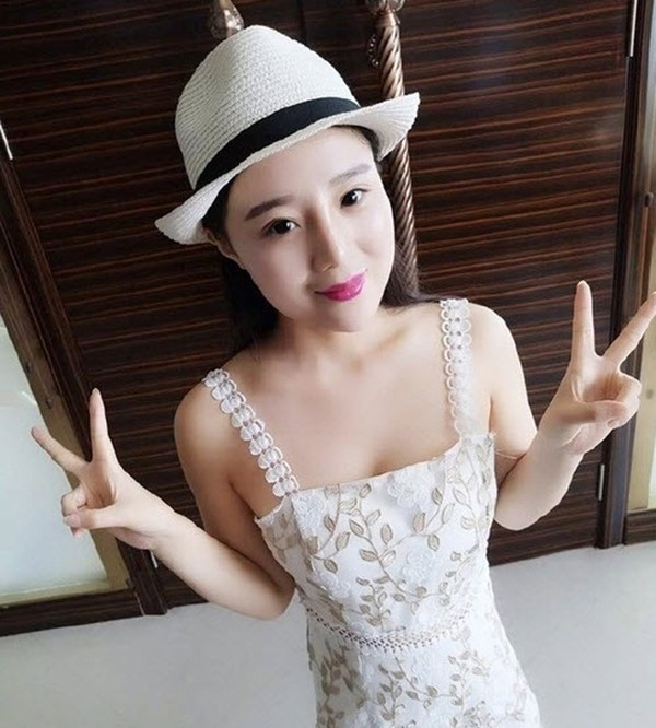 Mỹ nữ hói đầu vì ăn ngô bằng máy khoan khiến cư dân mạng bất ngờ trước diện mạo và cuộc sống hiện tại-6