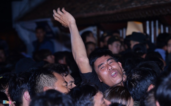 Thức trắng đêm để có được ấn đền Trần-7