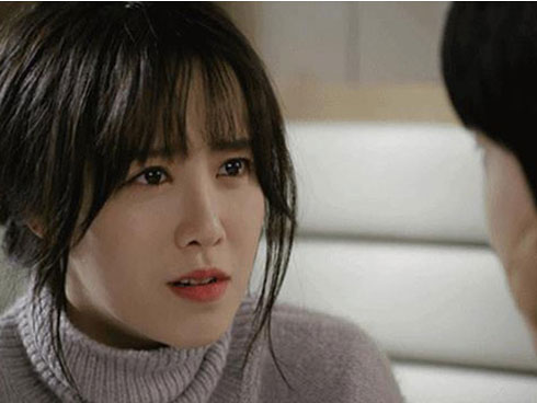 Vào phòng lấy đồ, tôi bắt quả tang mẹ chồng đang lén lút làm việc này khiến tôi muốn yên phận cũng không được-3