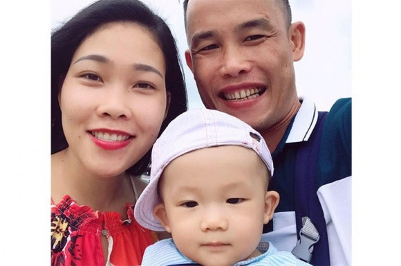 Sau ồn ào, Hiệp Gà xác nhận chia tay vợ ba, một mình nuôi hai con-6