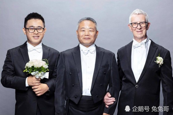 Phải lòng cụ ông 75 tuổi, chàng trai 24 quyết tâm theo đuổi 3 năm và cái kết kinh ngạc-4