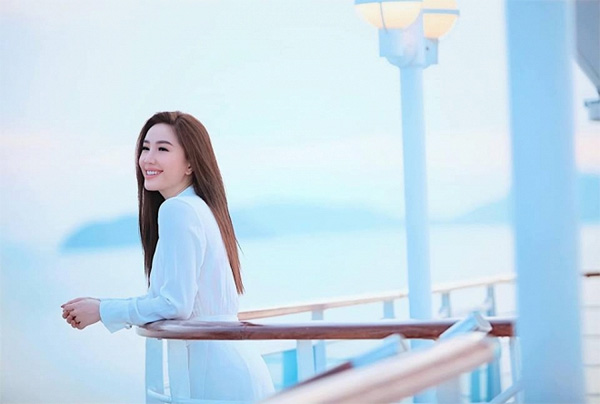 Bảo Thy khoe nhan sắc rạng rỡ với sắc trắng tinh khôi-10