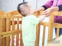 Cuộc điện thoại thay đổi số phận đứa trẻ sinh ra từ người mẹ tự tử Cuộc điện thoại thay đổi số phận đứa trẻ sinh ra từ người mẹ tự tử