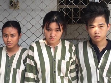 Giọt nước mắt muộn màng của 2 nữ sinh viên khi cùng bạn trai dàn cảnh mua hàng online để trấn lột, cướp tài sản ở Sài Gòn