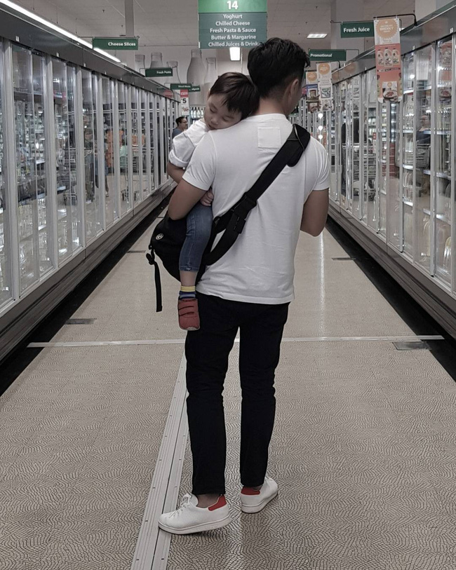 MXH sốc với câu chuyện phát hiện chồng qua lại với gái karaoke, 4 tháng sau vợ làm một việc khiến gia đình rơi vào bi kịch-1