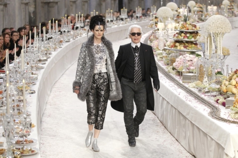 Ông hoàng đế chế Chanel Karl Lagerfeld qua đời ở tuổi 85-2