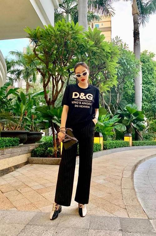 Còn đâu vẻ sành điệu ngày nào, Kỳ Duyên nay khác quá, dừ đi vài phần, lại hệt mẹ bầu-1