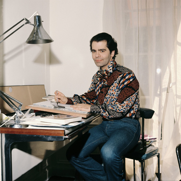 9 điều ít người biết về cuộc sống riêng tư của huyền thoại thời trang Karl Lagerfeld-13