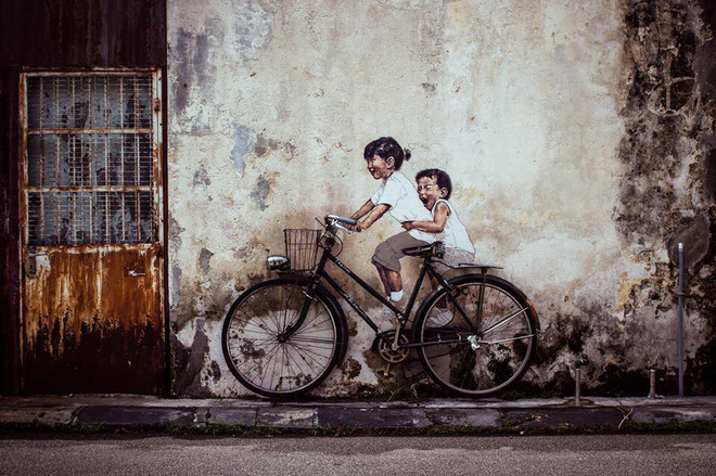 Bức tranh tường nổi tiếng của Penang khi về đến Việt Nam bỗng khiến người xem khóc thét-1