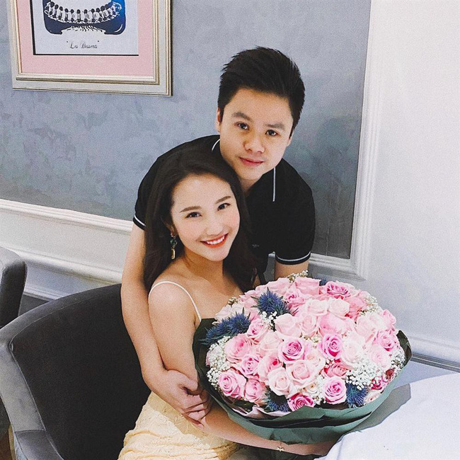 Sau bao mối tình ồn ào vẫn lẻ bóng chẳng có ai, Phan Thành trải lòng: Có một gia đình là điều hạnh phúc nhất-2