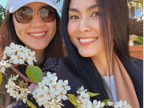 Đầy tháng con gái Thân Thúy Hà, cư dân mạng mới phát hiện ra điều này-8