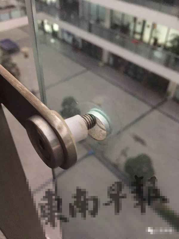 Chưa kịp dẫn con đi siêu thị, người mẹ nghe tiếng hét thất thanh của con trai nhỏ và bi kịch ập đến-5