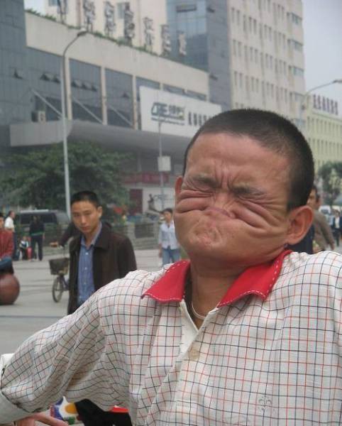 Những trò biểu diễn quái đản chỉ có dị nhân mới làm được, số 12 nhìn lại xong vẫn hết hồn-13