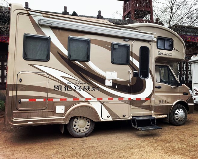 Cuộc sống của mỹ nữ được ông trùm phim 18+ cưng nhất màn ảnh-5