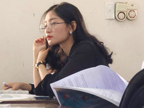 Nữ điều dưỡng gây sốt MXH vì tấm ảnh ngủ gật, nhưng thông tin về cô khiến nhiều người hụt hẫng-7