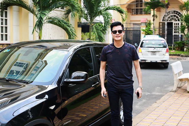 Cuộc sống độc thân, giàu có của Quang Dũng: Đi xe hơi tiền tỷ, ở biệt thự đắt đỏ tại Mỹ-9