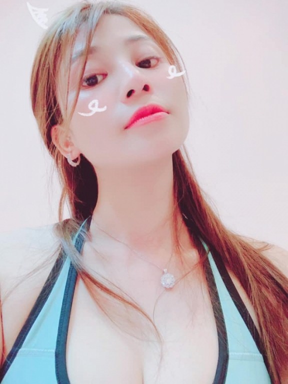 Vợ đầu của Hiệp Gà 10 năm sau ly hôn: Nhan sắc ngày càng lên hương, sự nghiệp ngày càng thành đạt-5