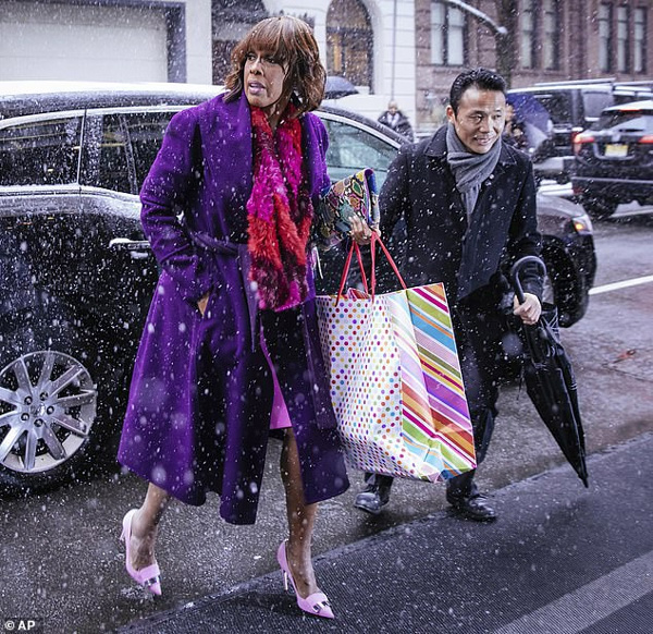 Bạn bè Meghan vô tình hé lộ giới tính con đầu lòng của nàng dâu hoàng gia nhờ vào một loạt những chi tiết rõ như ban ngày-6