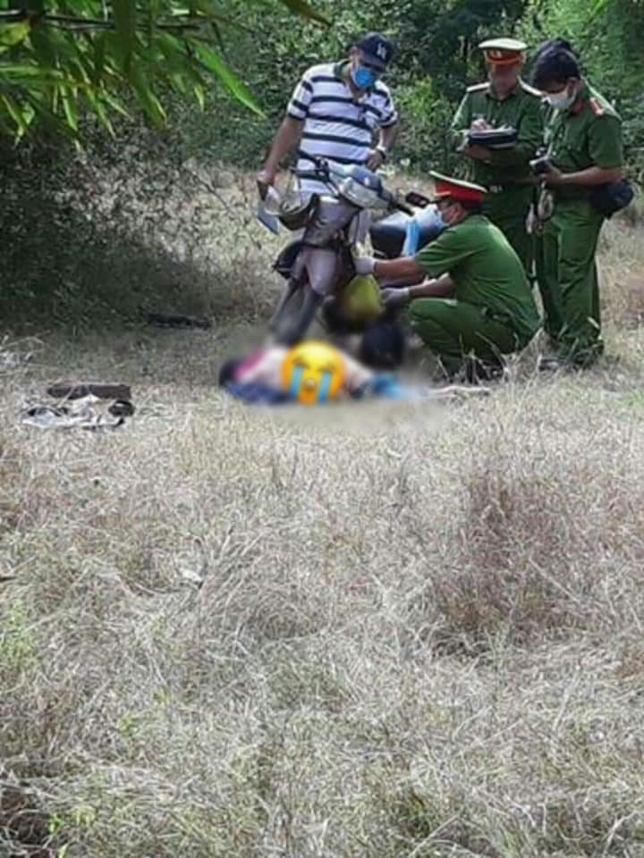 Nóng: Thi thể nữ lõa thể ở bìa rừng huyện Thuận Nam-Ninh Thuận-2