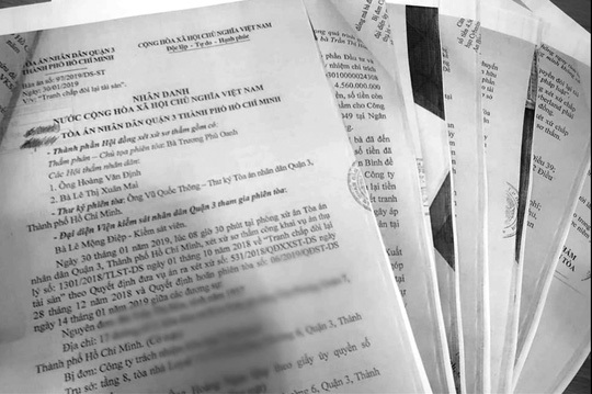 Ly kỳ: Chuyển nhầm 4,5 tỷ đồng nhưng người nhận quyết không trả-1