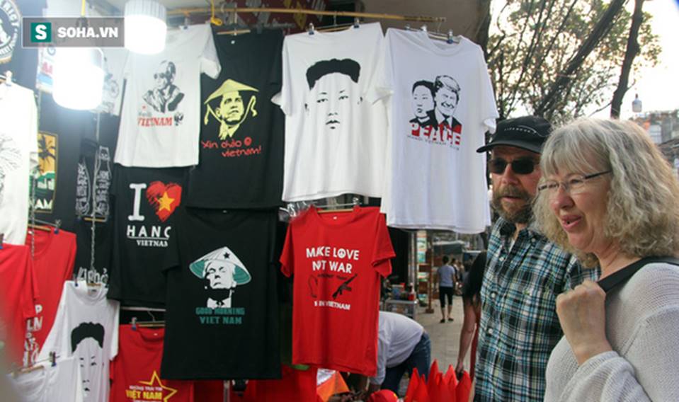 Kiếm chục triệu mỗi ngày nhờ bán áo in hình Donald Trump - Kim Jong Un-2