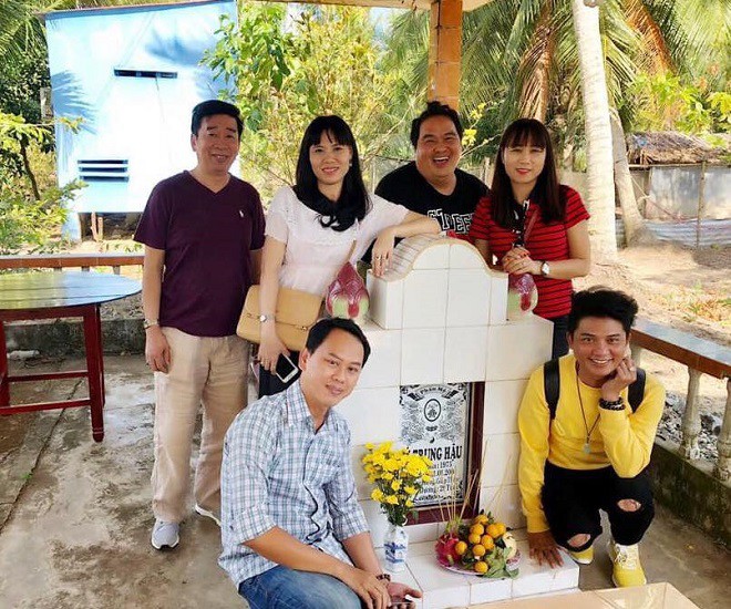 Hoàng Mập lập bàn thờ bạn thân trong nhà và sự thật khiến nhiều người đau đớn-3