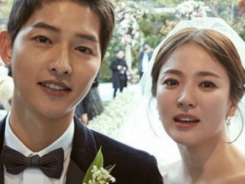 Ơn trời, cuối cùng Song Joong Ki đã chính thức lộ diện rồi!-8