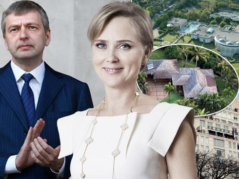 Một loạt điều thú vị ít ai biết về cậu út nhà Trump: Không thích đám đông, đam mê các tòa tháp và chăm dưỡng da-5