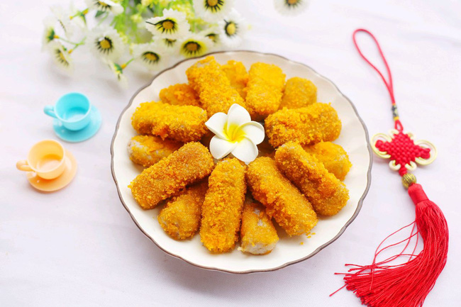 Ngày nghỉ làm khoai môn chiên giòn rụm thơm phức ăn vặt cực ngon-7