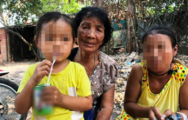 Vụ bố bị đâm chết vì tưởng là kẻ bắt cóc con: Lời thanh minh của bà bán vé số-1