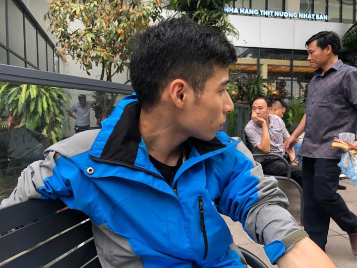 Dân chen chúc lễ chùa, dâng sao: Người lên án mê tín, người bảo Không thể cấm đoán được-4