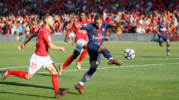 Mbappe lập kỷ lục ghi bàn tại Ligue 1-1