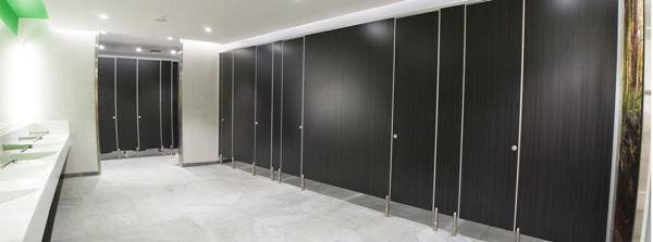 Vì sao nhà vệ sinh công cộng luôn có khoảng hở? Nghe lý do ai cũng cúi đầu bái phục”-3