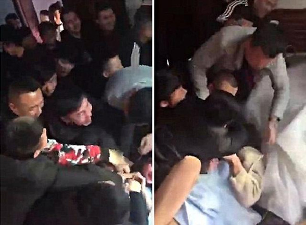 Phù dâu xinh đẹp bất lực khi bị khách nam hất tung váy, sàm sỡ tập thể-1