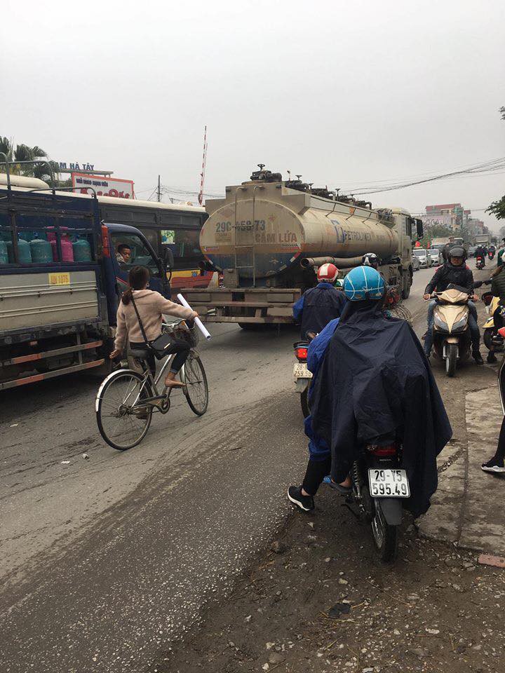 Vụ nữ sinh bị xe bồn cán qua khi lên bệnh viện chăm mẹ: Nạn nhân đã tử vong, bạn trai bị sang chấn tâm lý-2