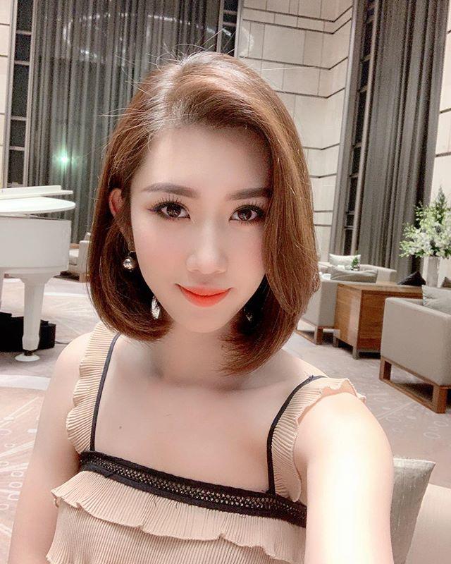 Đúng là Hân Hoa Hậu, đổi xoành xoạch cả chục kiểu tóc mà vẫn đẹp rụng tim-14