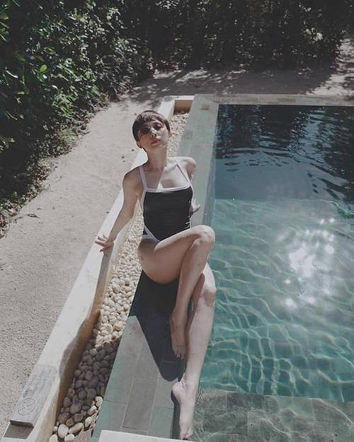 Lâu lâu cướp sóng một lần, Tóc Tiên khiến fan đứng ngồi không yên với bikini sexy nghẹt thở-4