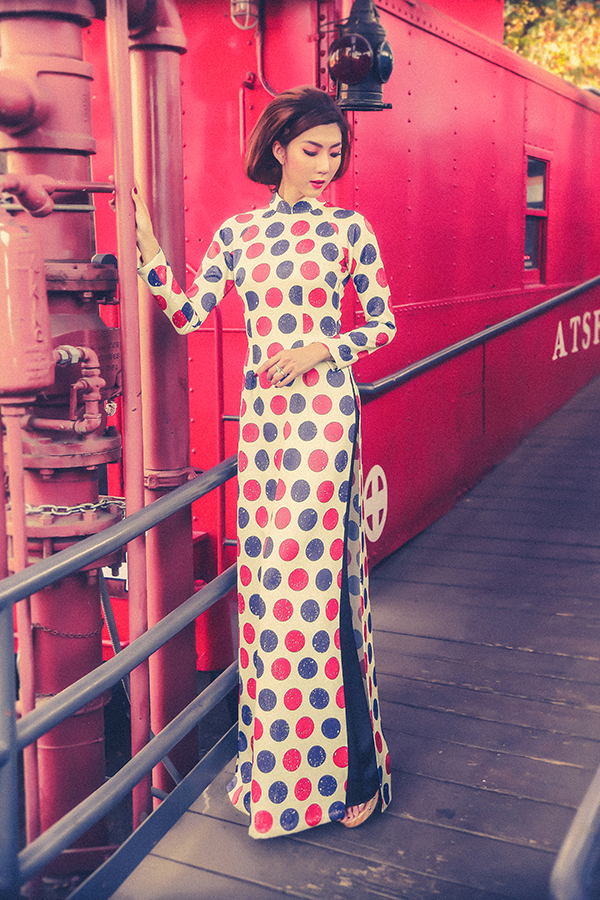 Ngọc Quyên đẹp mặn mà từ khi làm mẹ đơn thân-14