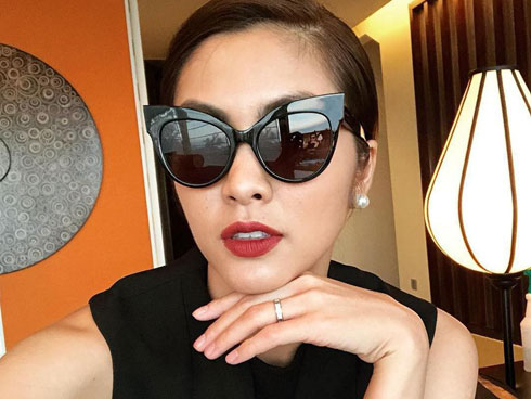 Mùa đông da tái nhợt, các nàng nên ưu tiên những màu son này cho gương mặt thêm bừng sáng-10