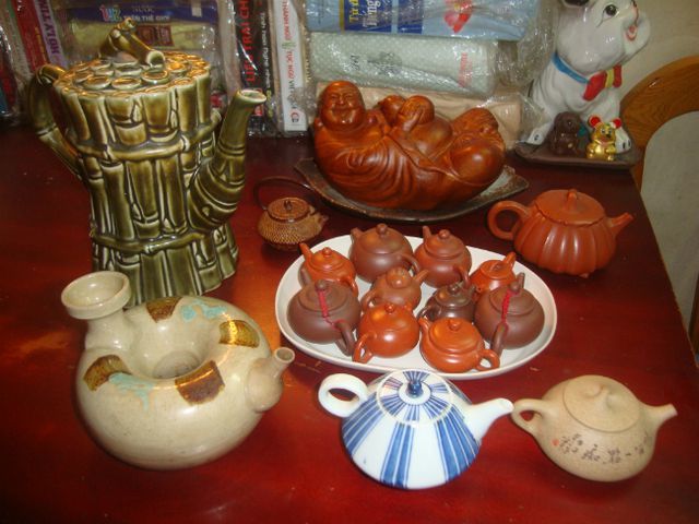 Bộ sưu tập ấm trà độc nhất vô nhị ở VN, có chiếc nhỏ xíu mà giá cả trăm triệu-11