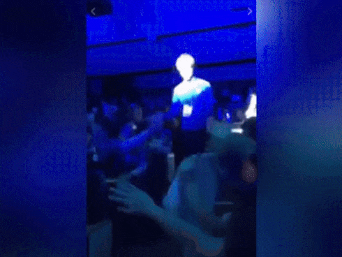 Công Phượng dạy đồng đội tại Incheon hát Em gái mưa-1