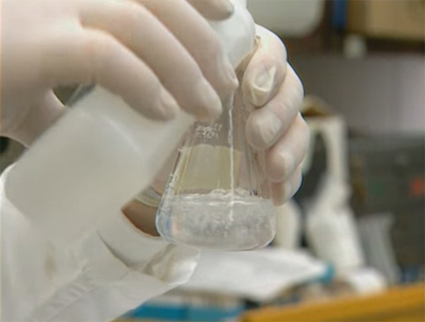 Người đàn ông đầu độc cả nhà tình cũ bằng chất gây ung thư-12