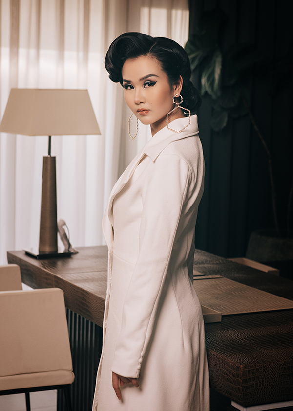 Nhan sắc cuốn hút của Võ Hạ Trâm sau khi kết hôn cùng ông xã Ấn Độ-6