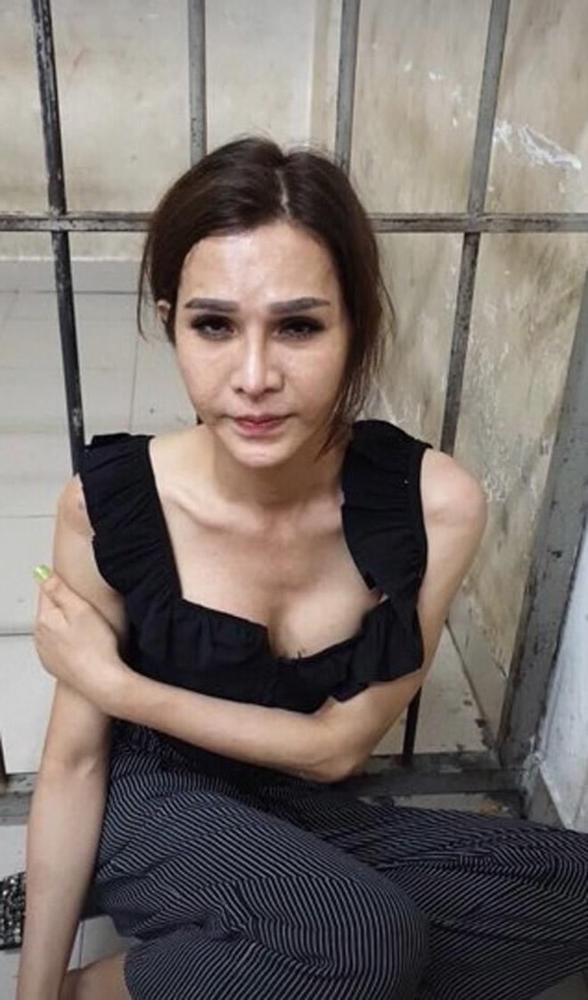 Giả gái sờ soạng du khách gạ mua dâm và cái kết đắng-1