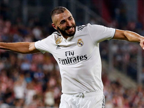 Napoli 1-2 Juventus: Ronaldo khiến thủ môn đối phương nhận thẻ đỏ-3