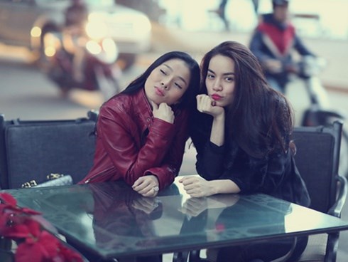 Lệ Quyên: 'Tôi và Hà đều hiểu biết nên không làm việc thừa với nhau'