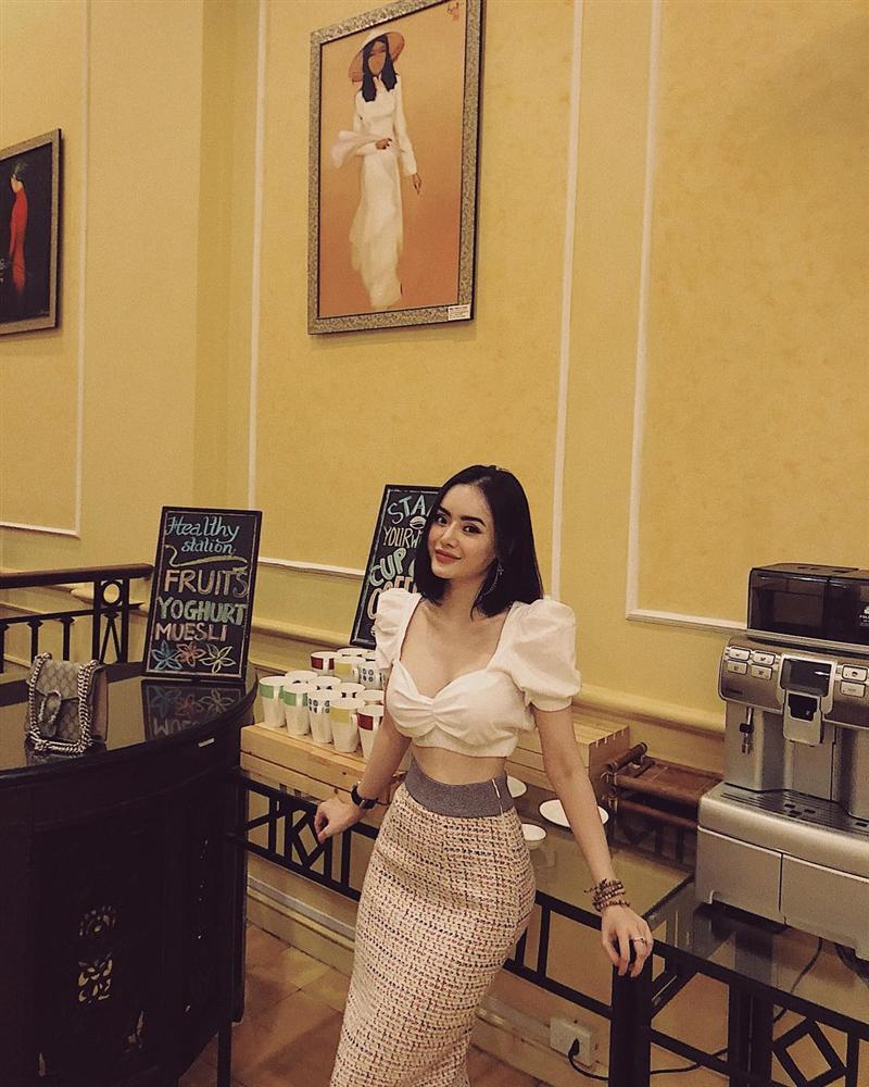 Xinh đẹp, nóng bỏng vượt mặt chị chính là ba cô em gái của Mai Phương Thúy, Nhã Phương, Angela Phương Trinh-13